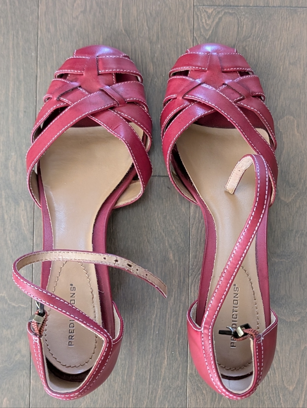 Predictions Women's Red Woven Strappy Heels